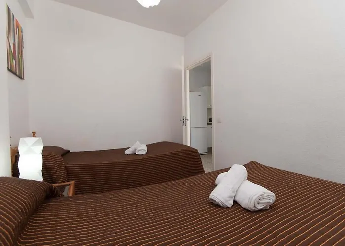 Virginia - Two Bed * Los Cristianos (Tenerife)