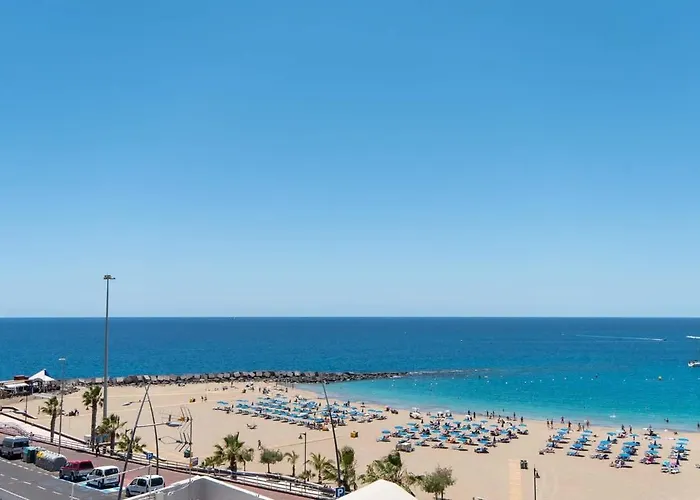 Virginia - Two Bed Apartment Los Cristianos (Tenerife)