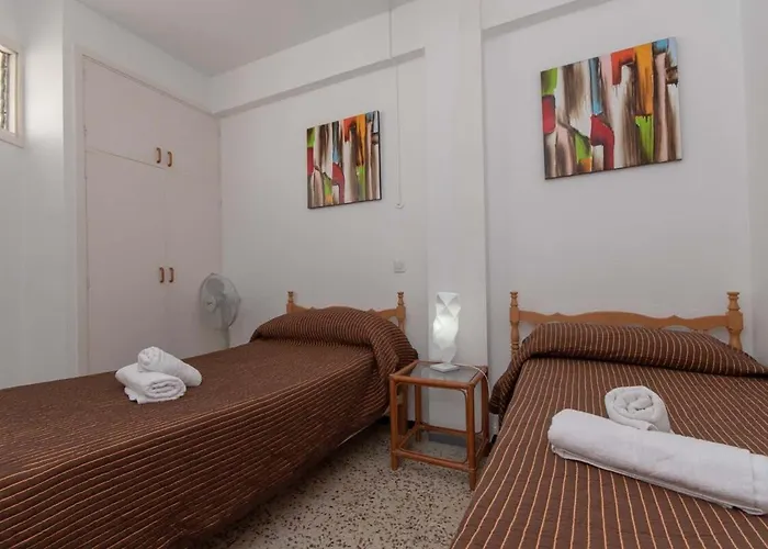 Virginia - Two Bed *